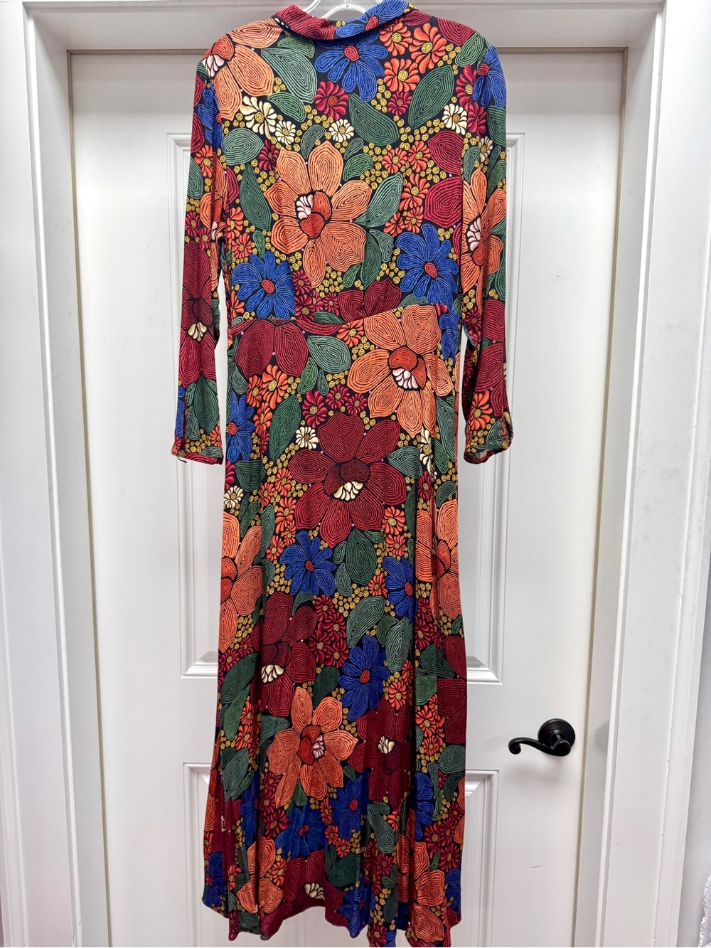 Farm Rio Stitched Flowers V Neck Midi Dress Floral Mutlicolor Medium - Picture 6 of 11